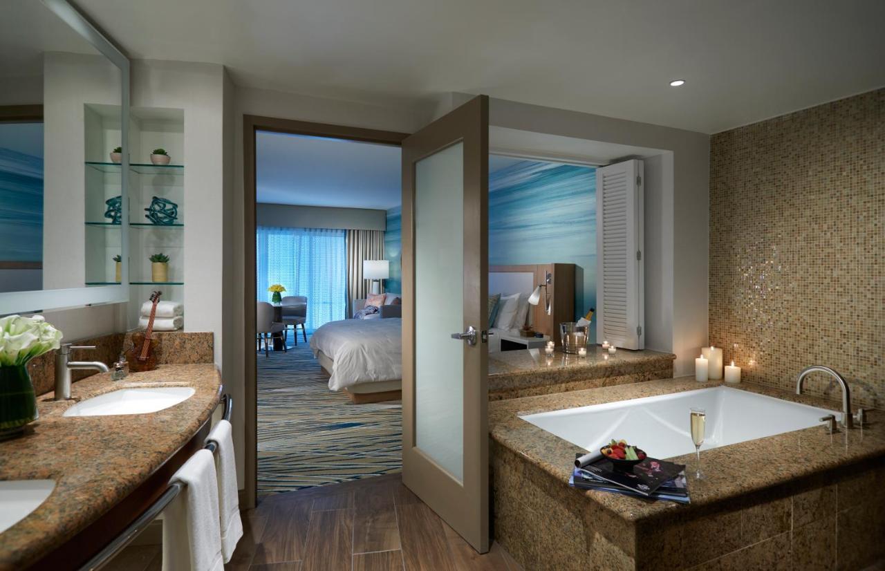 Junior Suite,974291743:JPEG
